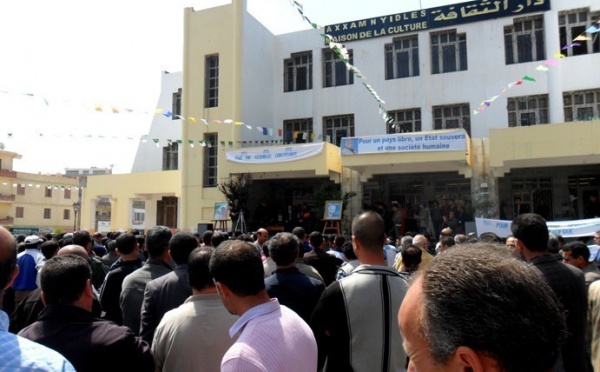 Meeting du FFS à Vgayet : Karim Tabou a remis sur le tapis le « qui tue qui »