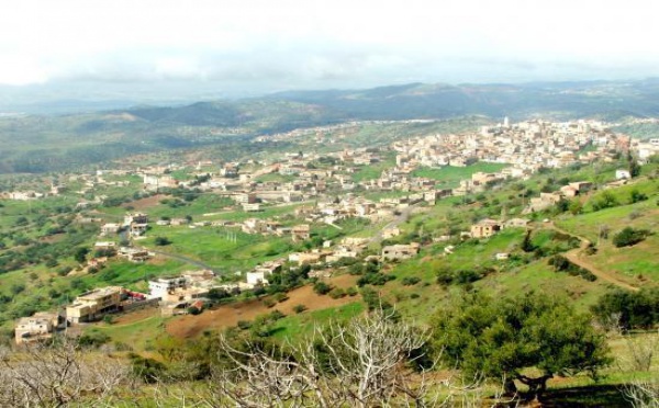 L'association de femmes Adada U Lefsih de Takarboust invite Younes Boudaoud le 15 juin