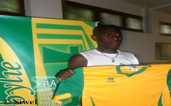 L’Ivoirien Madani Camara et  Mohamed Mayouf s'engagent avec la JSK