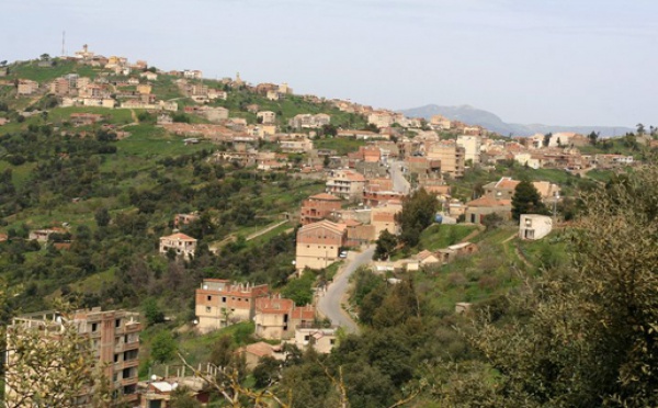 Un garde communal enlevé à At Aïssi