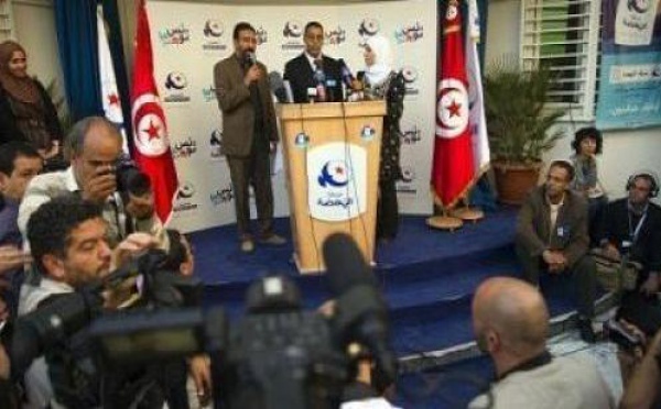 Tunisie : les premiers résultats officiels confirment l'avance d'Ennahda
