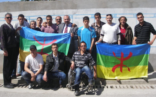 Le MAK rend visite à son militant agressé à Lota