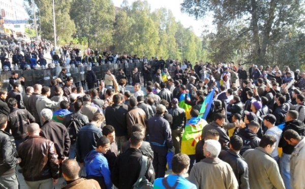 Le MAK privé de tenir une conférence à l'université de Vgayet