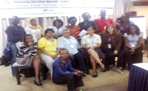 Kamira Nait-Sid représente les peuples autochtones d'Afrique du Nord au Kenya