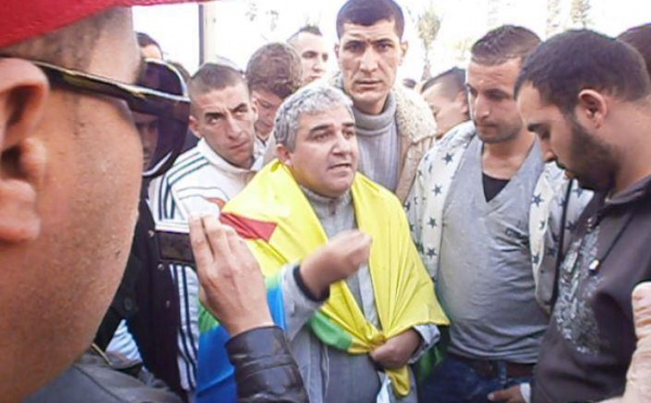 La Kabylie condamne la complaisance de la France