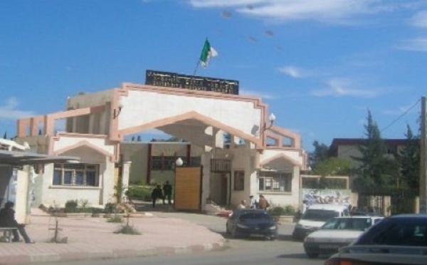 Détérioration des conditions de vie à l’Université de Tizi Wezu : les étudiants protestent