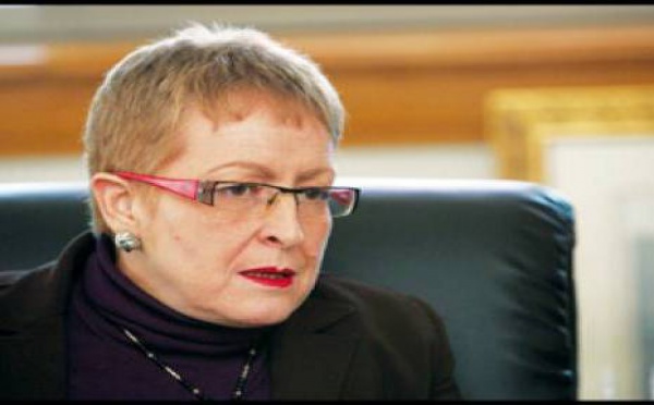 Khalida Toumi menace de renvoyer les étudiants et de fermer définitivement l’Institut des arts, du spectacle et de l’audiovisuel.