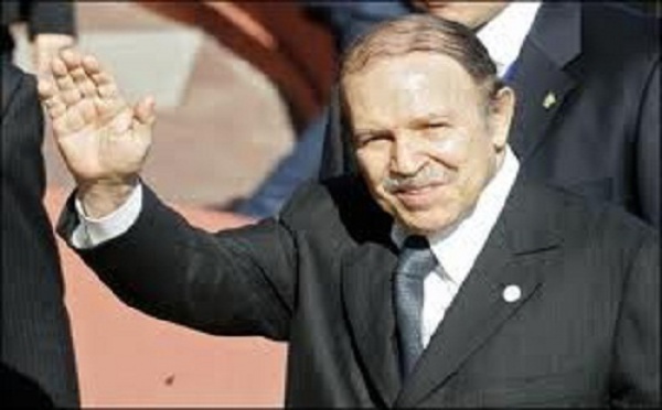 Après une semaine d'hospitalisation à Paris : Bouteflika "réapparaît" à travers un message aux Algériens