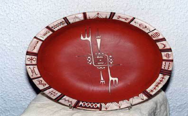 MARSEILLE - DÉCÈS DE L’ARTISTE KABYLE OUIZA BACHA : CONDOLÉANCES DE FERHAT MEHENNI