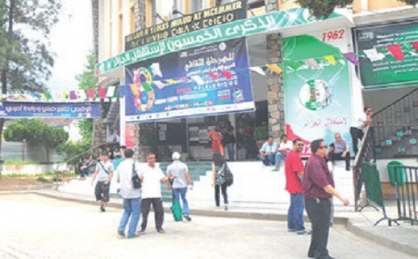 Fiasco pour le Bachagha Ould Ali : Son festival arabe boudé par la capitale du Djurdjura, il se venge sur les militants du  MAK