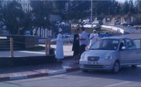 Ali Belhadj, chef spirituel terroriste islamiste est parti "effacer le sacrilège" des citoyens kabyles