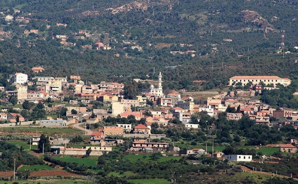 La population de Timizart prend en otage le directeur de la santé