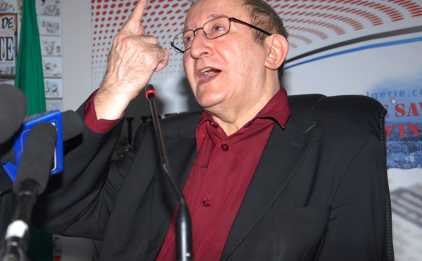 Le journal "Liberté" se dévoile et fait l'impasse sur les positions d'Idir sur le MAK, Ferhat Mehenni et l'indépendance de la Kabylie