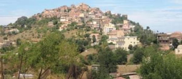 Tizi-Wezu : Le siège d’ l’APC des At Yenni fermé par les citoyens