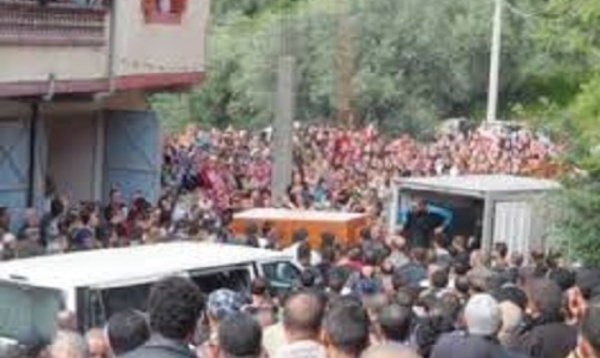 At Zmenzer : Un fils d'un policier abat un jeune de la région