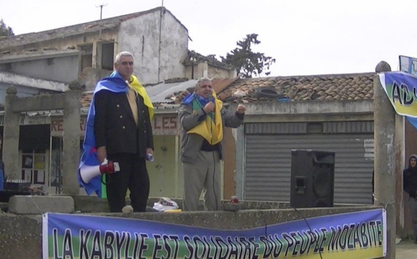 Meeting du MAK  à At Dwala: La Kabylie n'est concernée ni par les élections, ni par la lutte des clans au pouvoir