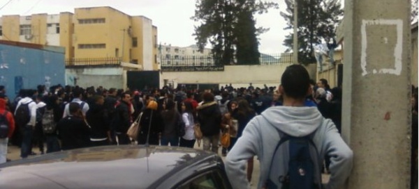 Vgayet: les émeutes se poursuivent