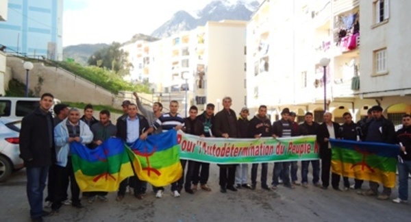 Le MAK organise  le samedi 12 avril deux meeings : à Iwadiyen-Ouadhia (10h30) et Ait Zellal (15h).