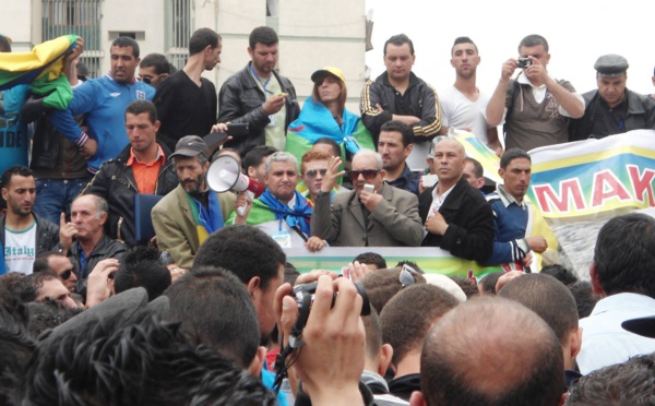 Pour le MAK: " Louisa Hanoune est animée par un antikabylisme primaire"