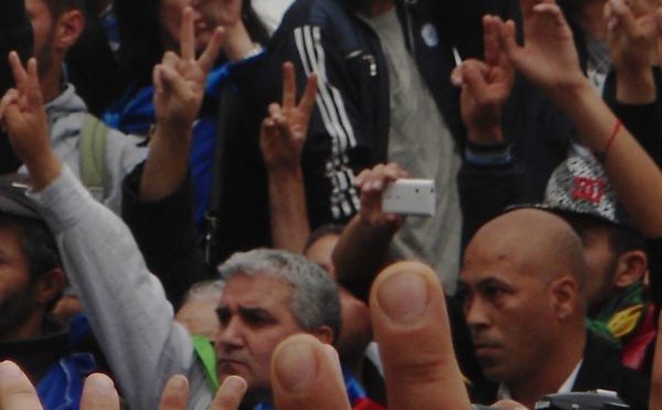 Le président du MAK, Bouaziz Ait-Chebib, appelle à signer la pétition "Ne laissons pas se dessiner le spectre d'un nouveau génocide au Kurdistan de Syrie"