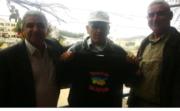 At Xelfun (ex Chaâbet Lâemer) _ Boumerdes : des responsables du  MAK rendent visite au chanteur Said Kessas