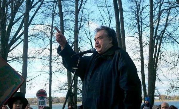 Ferhat Mehenni rend hommage à Gilles Rhéaume