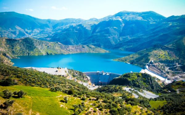 Leqṣer : La route de Kabylie coupée suite au débordement de Asif Asemmam