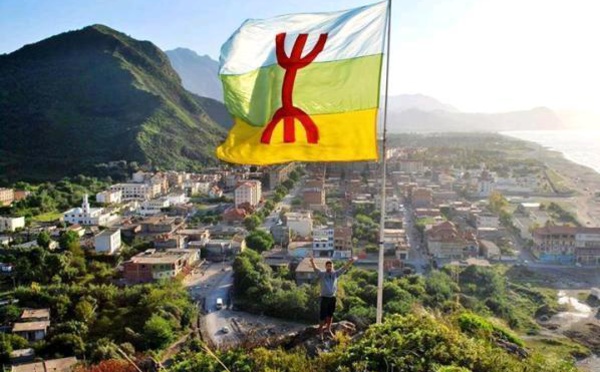 MAK / compte de la réunion du conseil régional Tuvirett-Burǧ Bu Arreriǧ