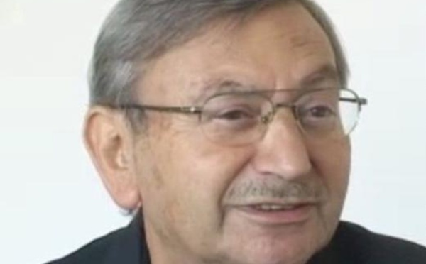 Lever du drapeau kabyle : Message de Jacques Simon, Historien.