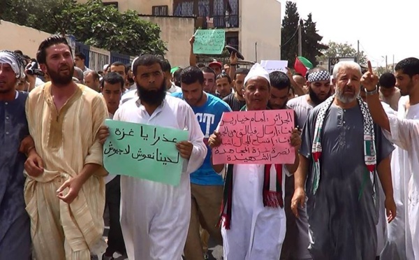 Un comité de citoyens d'Azeffoune comptent barrer la route à des Daechistes qui veulent faire une conférence "dédiée exclusivement au voile, véritable étendard de ses velléités totalitaires".