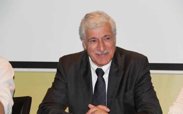 " Ferhat. Parlons-en !  De «L’Algérie a vingt ans» à «Liberté pour la Kabylie» "... 