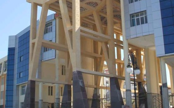 Urgent : Des voyous agressent des étudiants et violent  des étudiantes à Tamda