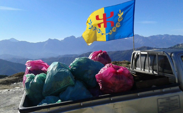 MAK At Iraten : Ramassage de déchets sur les bords de la RN15