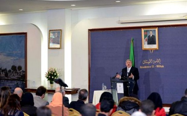 Tamazight langue officielle : Derrière toute aumône offerte par les colons, il y a forcément conspiration