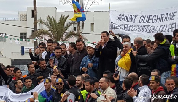 Conseil Universitaire du MAK deTizi-Ouzou "salue le courage et la maturité politique des militants kabyles"