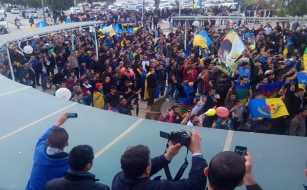 Vgayet : La marche du MAK pour Yennayer 2966 en vidéo