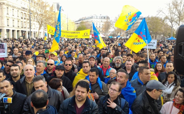 Analyse : Divorce consommé entre la Kabylie et l'Algérie après la marche de la diaspora kabyle à Paris ce 17 avril 2016