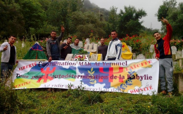 At Yemmel (Timezrit) : Le MAK rend hommage au martyr Arab Nacer tombé sous les balles de la gendarmerie algérienne le 26 avril 2001