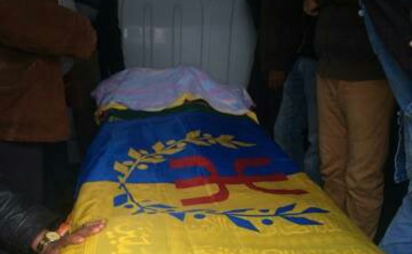 Le MAK à l’enterrement de Mouhand Ouravah Amir