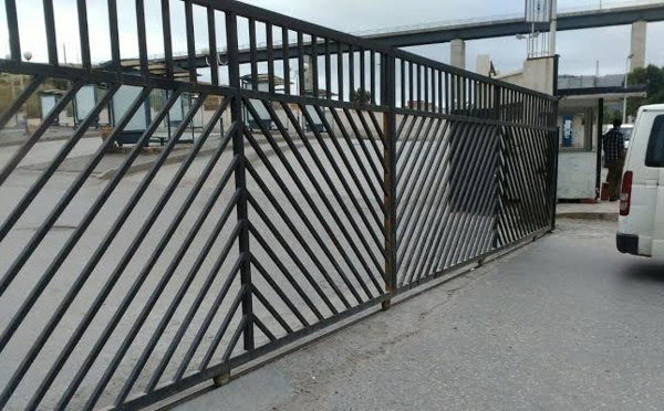 La Wali de Tizi-Ouzou fait tout pour empêcher les citoyens d'aller au meeting d'At Dwala