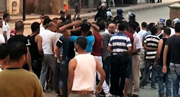 URGENT / Risques d'émeutes à At-Wagnun après que la population ait tenté d'imposer le meeting