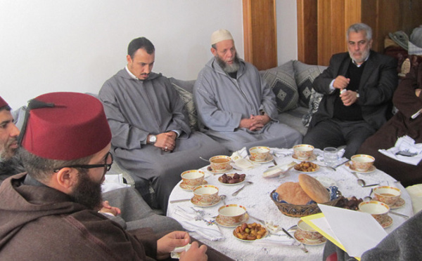 Maroc / En contradiction avec la diplomatie marocaine, le gouvernement arabo-islamiste de Benkirane refuse le visa au leader kabyle, Ferhat Mehenni