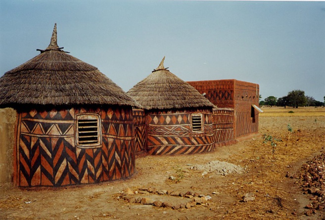 PROJET "AFRICA" (1) ; LE VILLAGE DE TIEBELE. CE2