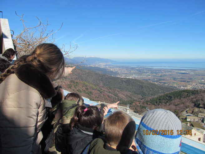 Da quì, si vidianu a piaghja è Bastia. Da quì, si vidianu a piaghja è Bastia.