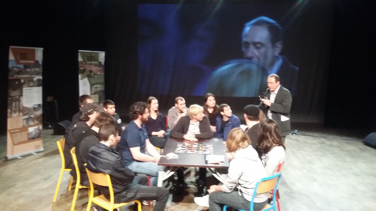 20160330_143630 20160330_143630