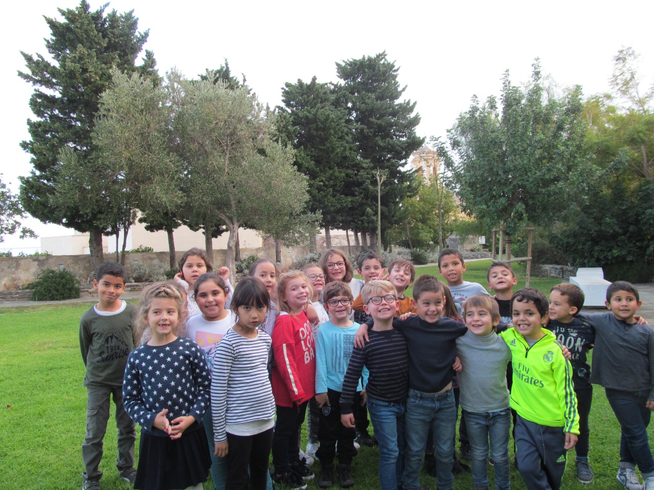 Aux jardins du palais des gouverneurs Aux jardins du palais des gouverneurs