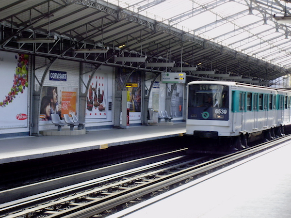 Station de métro Corvisart 75013 Paris © Geralix