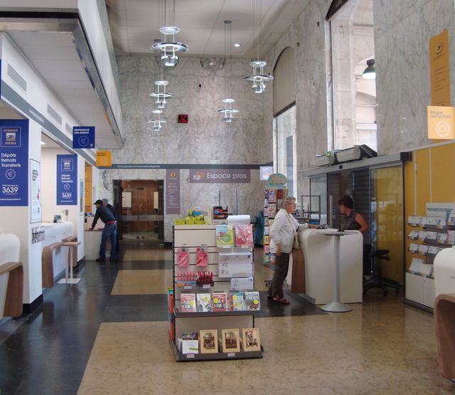 La Poste du Louvre fait peau neuve