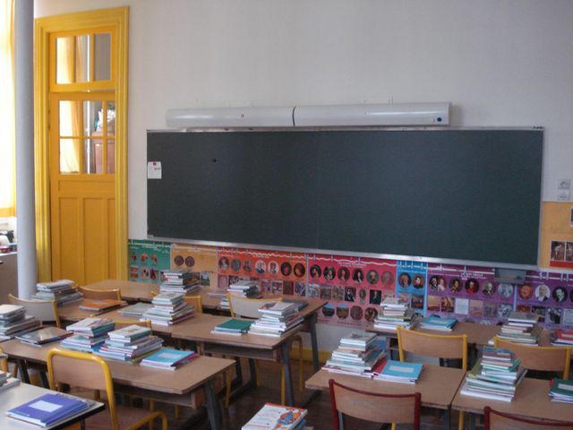 A J-7 de la rentrée des classes, le maire du 6e veille…