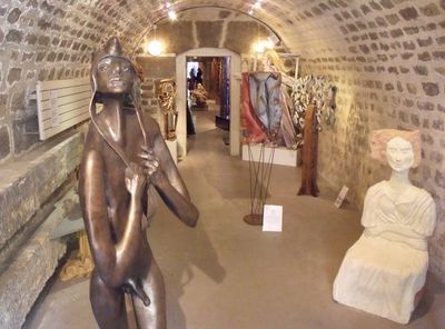 Initiation à l’art contemporain dans la crypte de la Madeleine